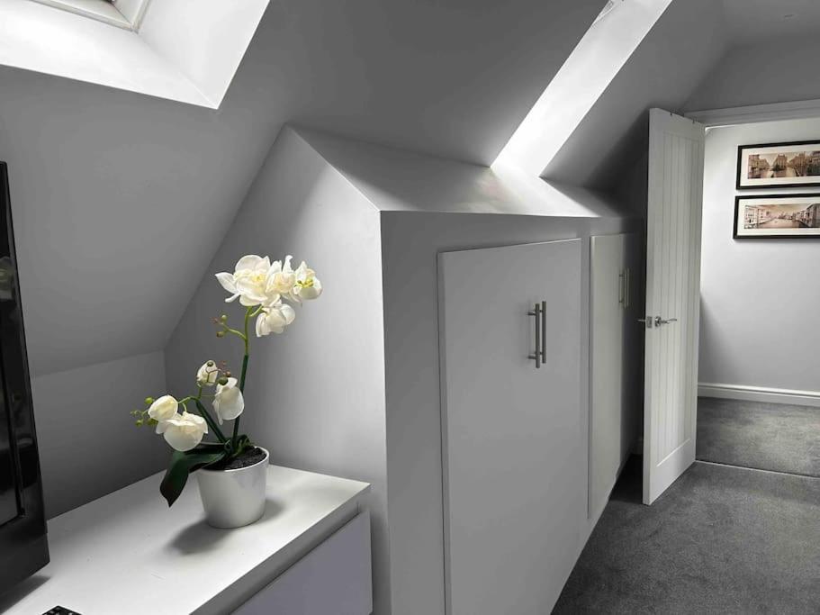Hedgehog Cottage Bury St. Edmunds ภายนอก รูปภาพ